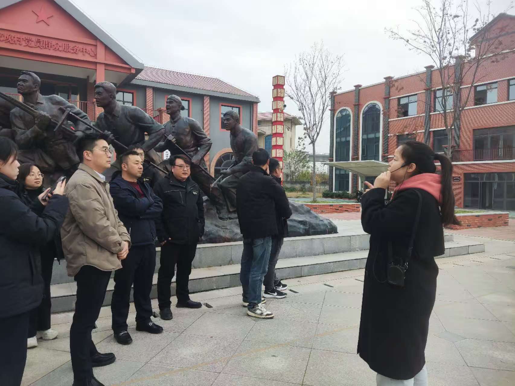 微信图片_20251218164211_209_186.jpg